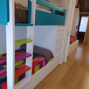 DORMITORIO JUVENIL BAJO CUBIERTA